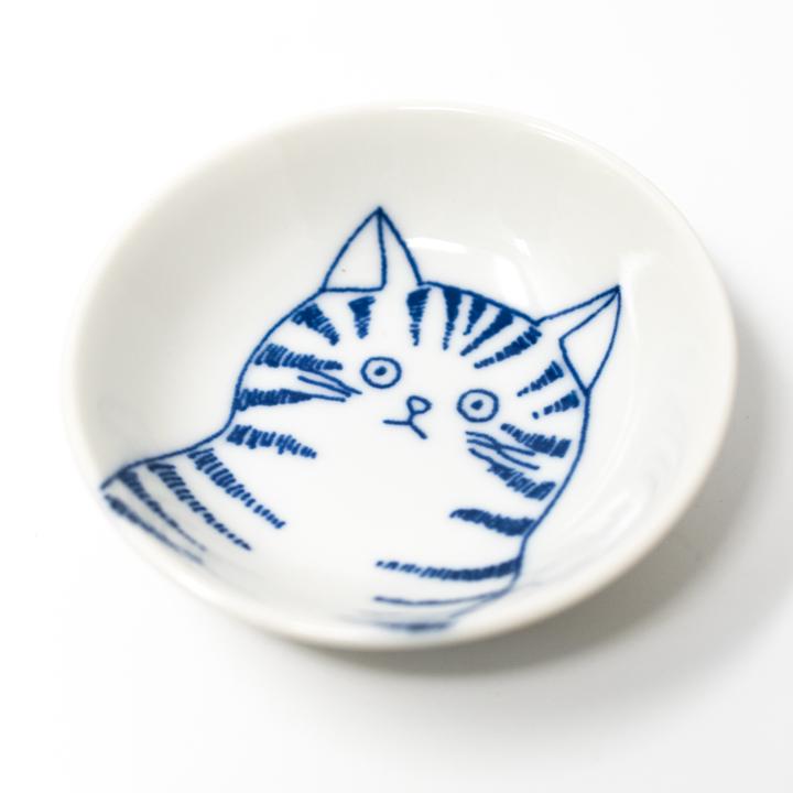 6 cat dishes pic