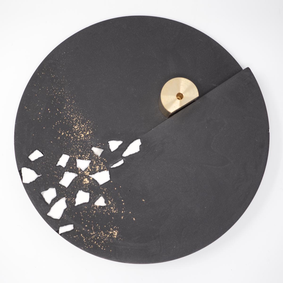 incense holder black top