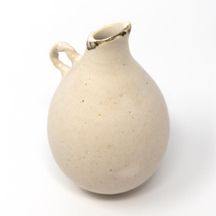 aya white jug side top