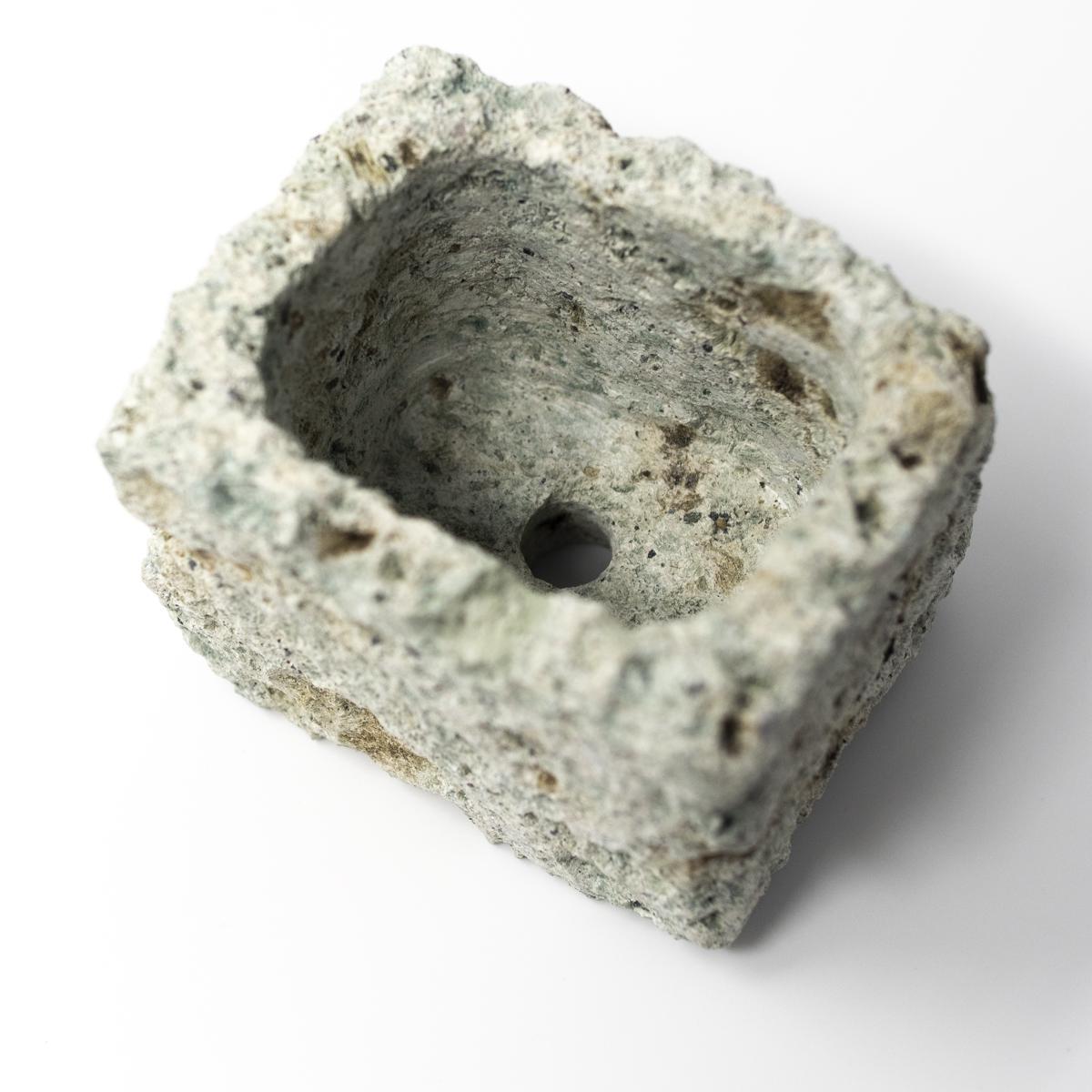 oya ishi stone 1 top inside