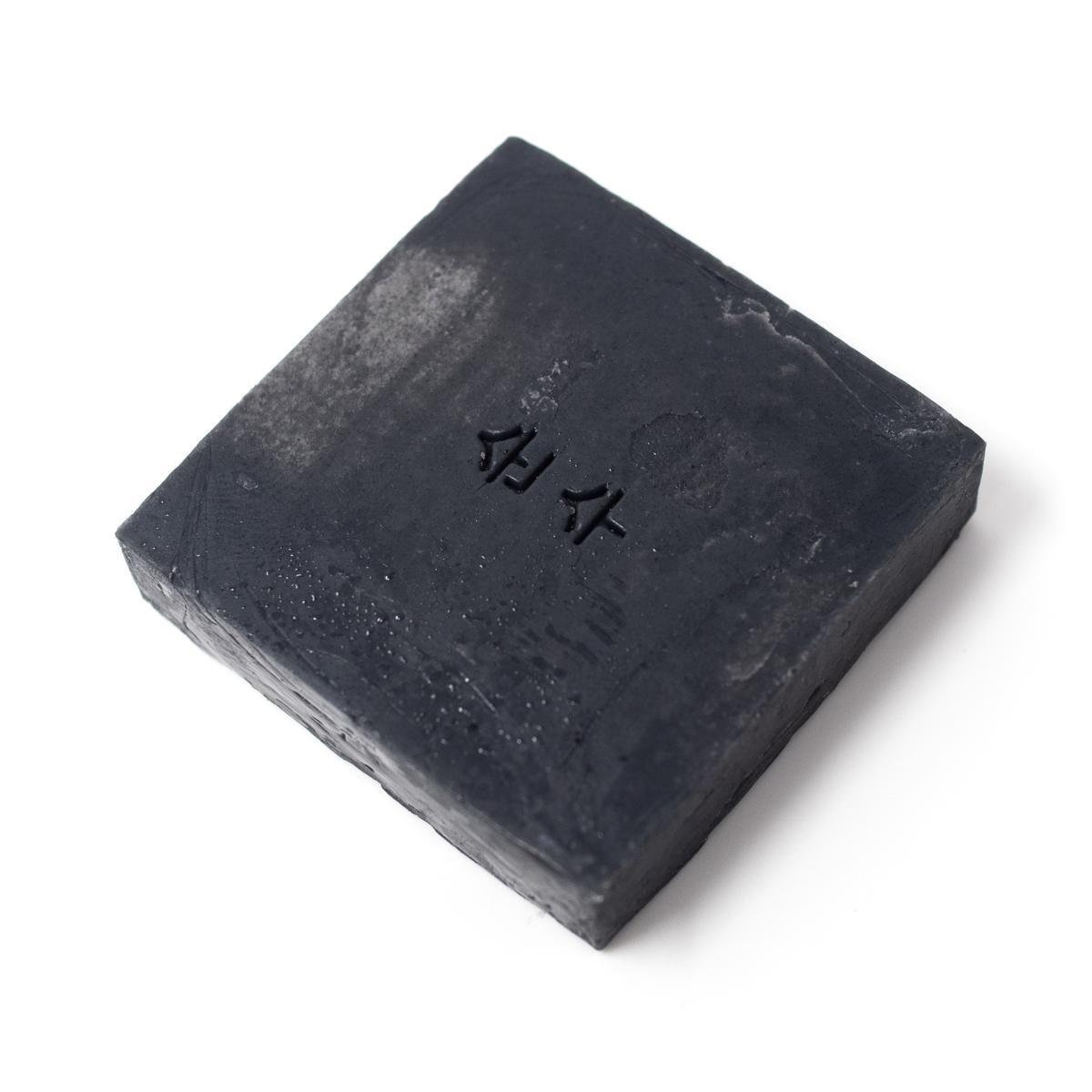 ondo black soap angle