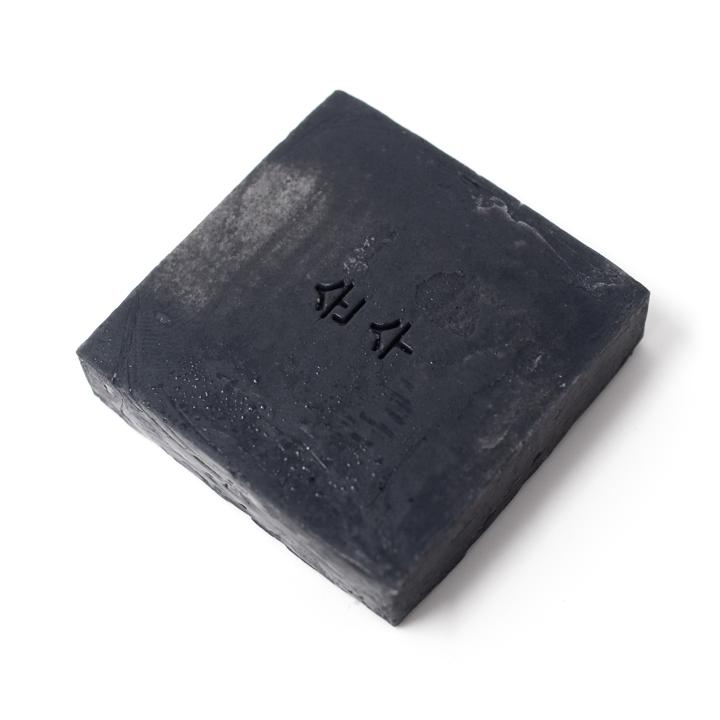 ondo black soap angle