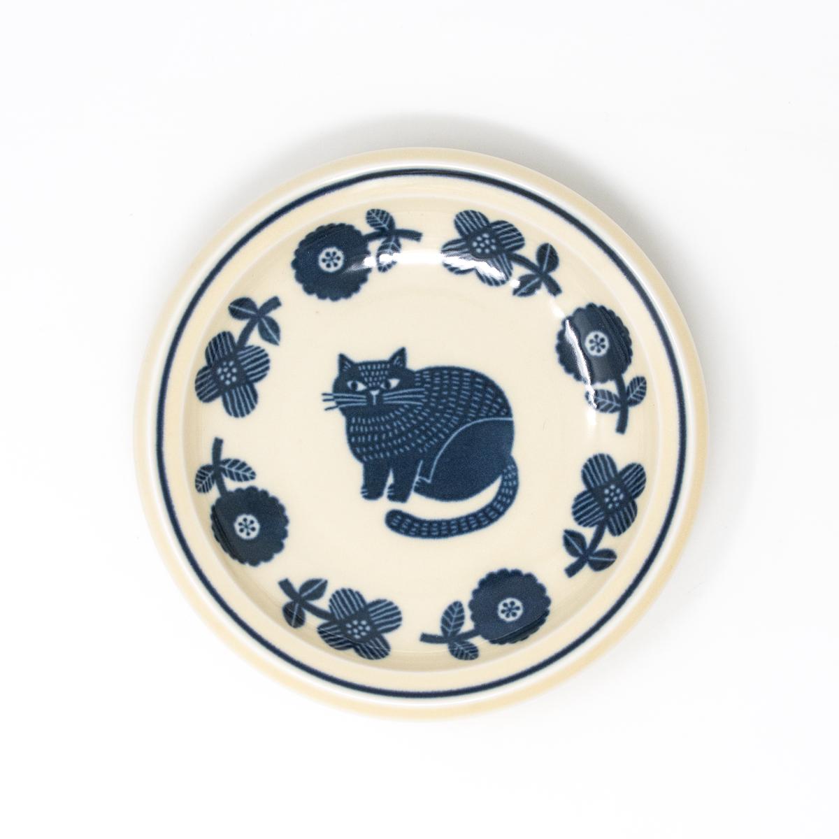 general floral cat plate medium top