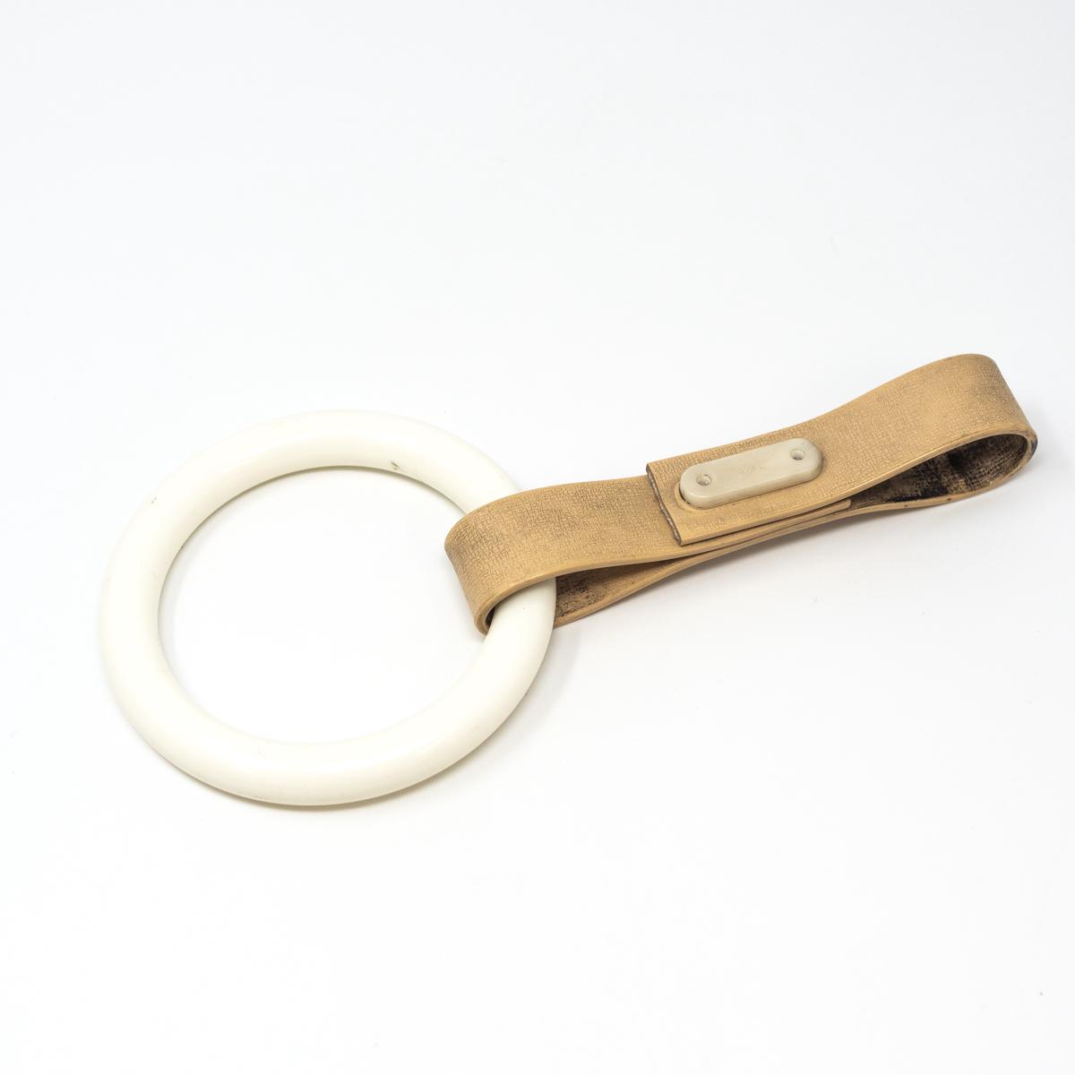 general vintage transport handle 4 empty angle alt