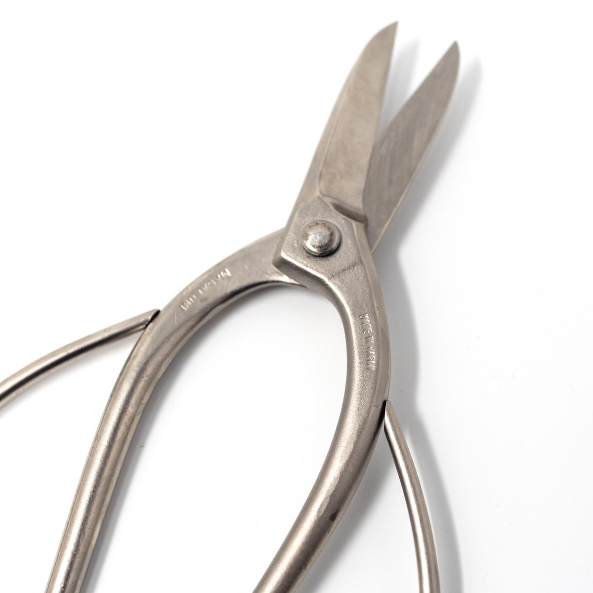masakuni scissors end blade open