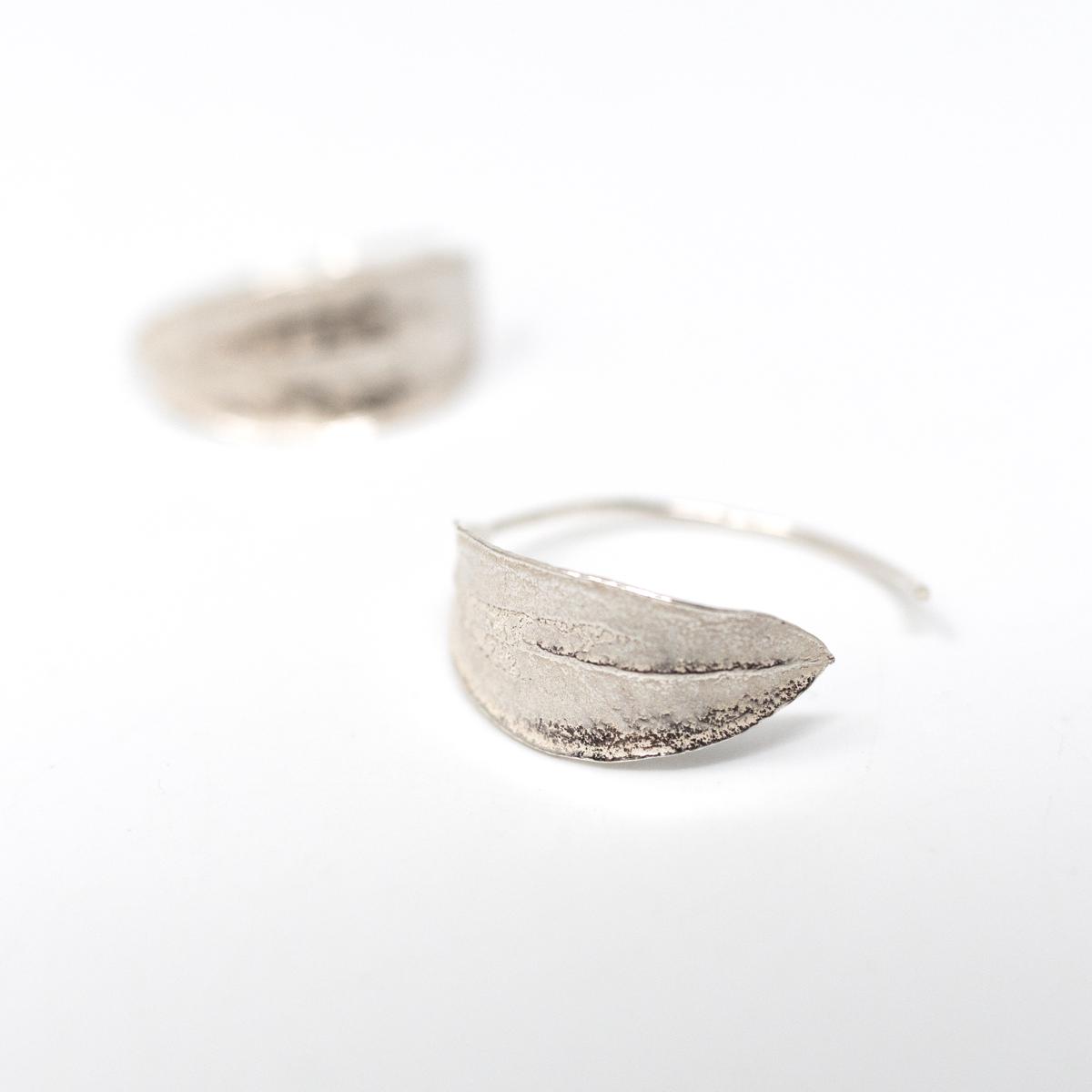 handmade palestine olive leaf ring closeup