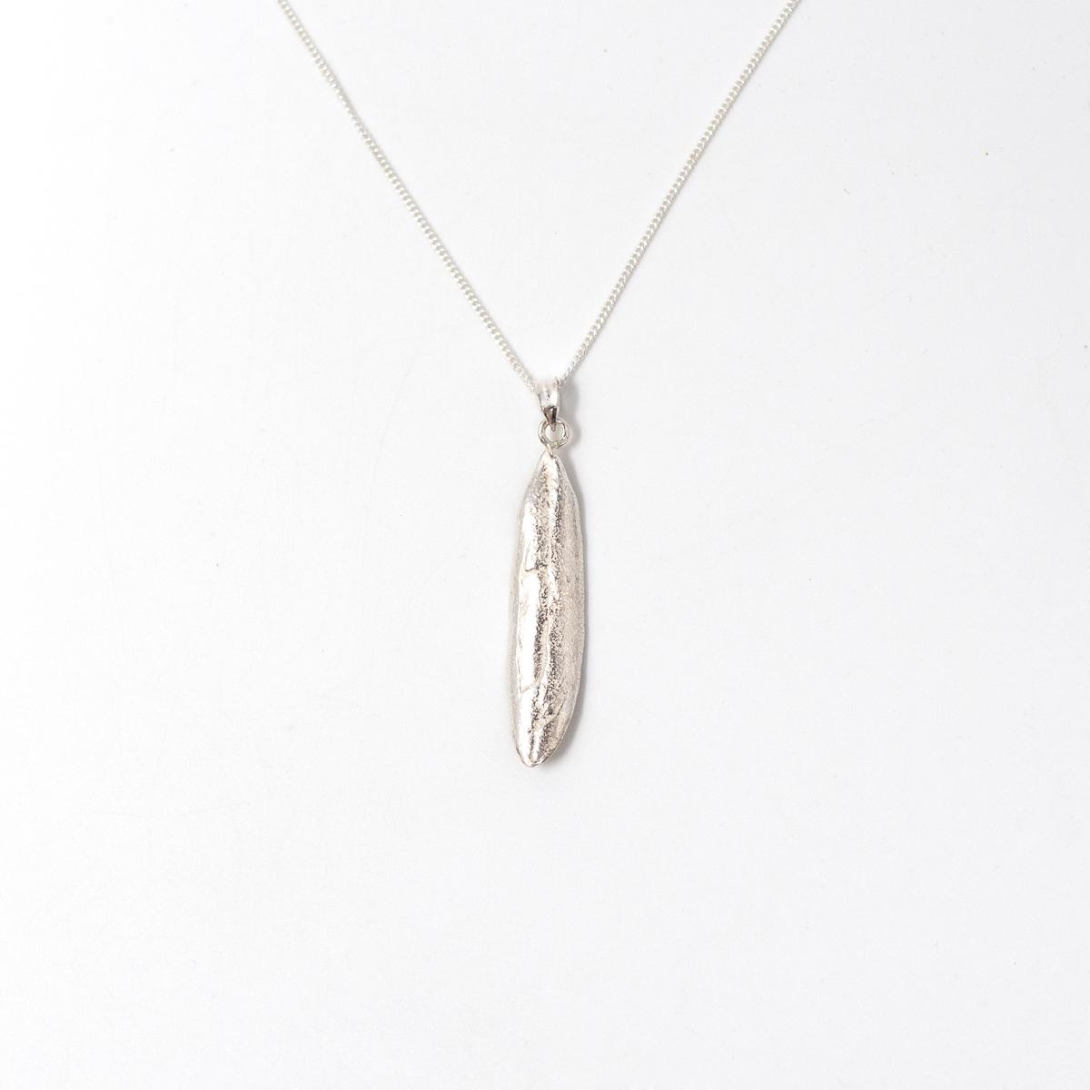 handmade palestine olive leaf necklace
