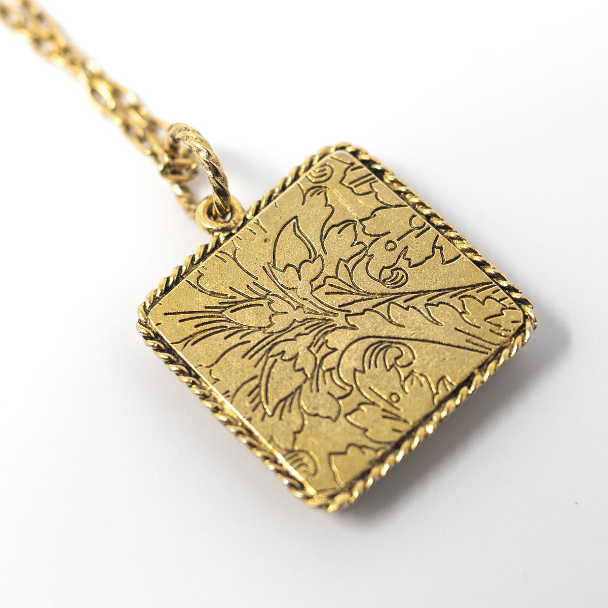 Nozomi Project necklace 12 angle reverse