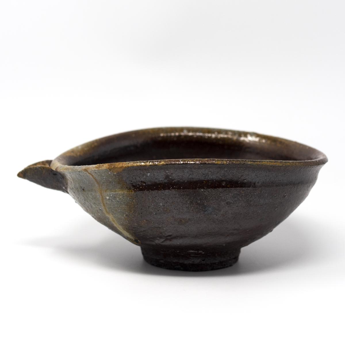 isao dark brown pitcher