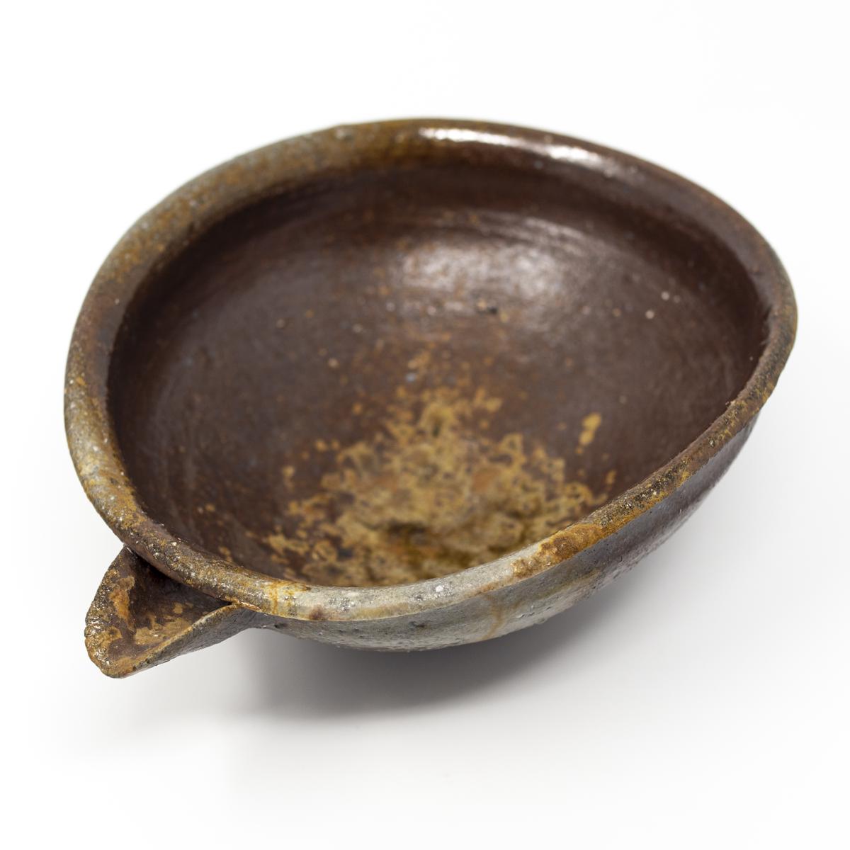 isao dark brown pitcher top