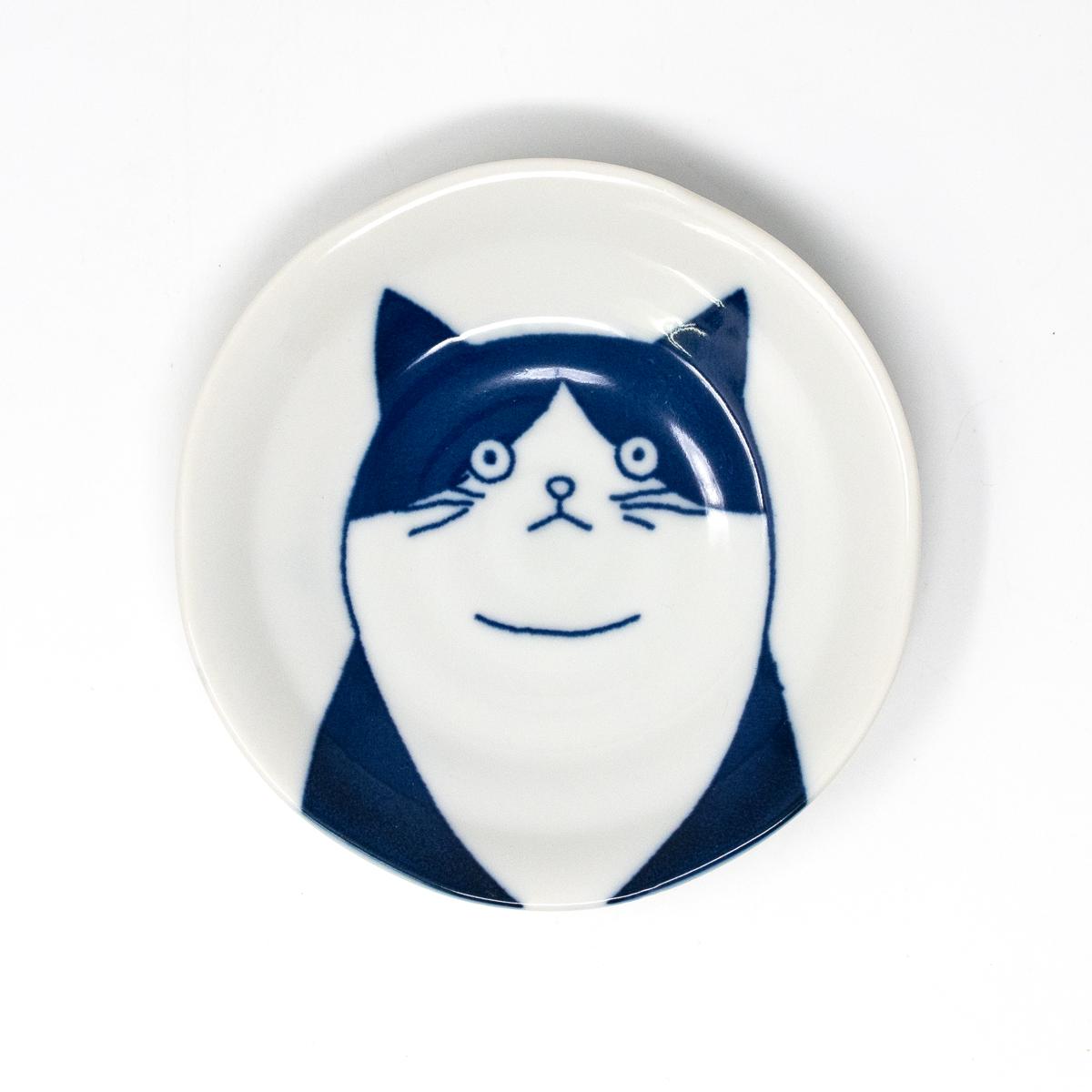 general cat plate dark