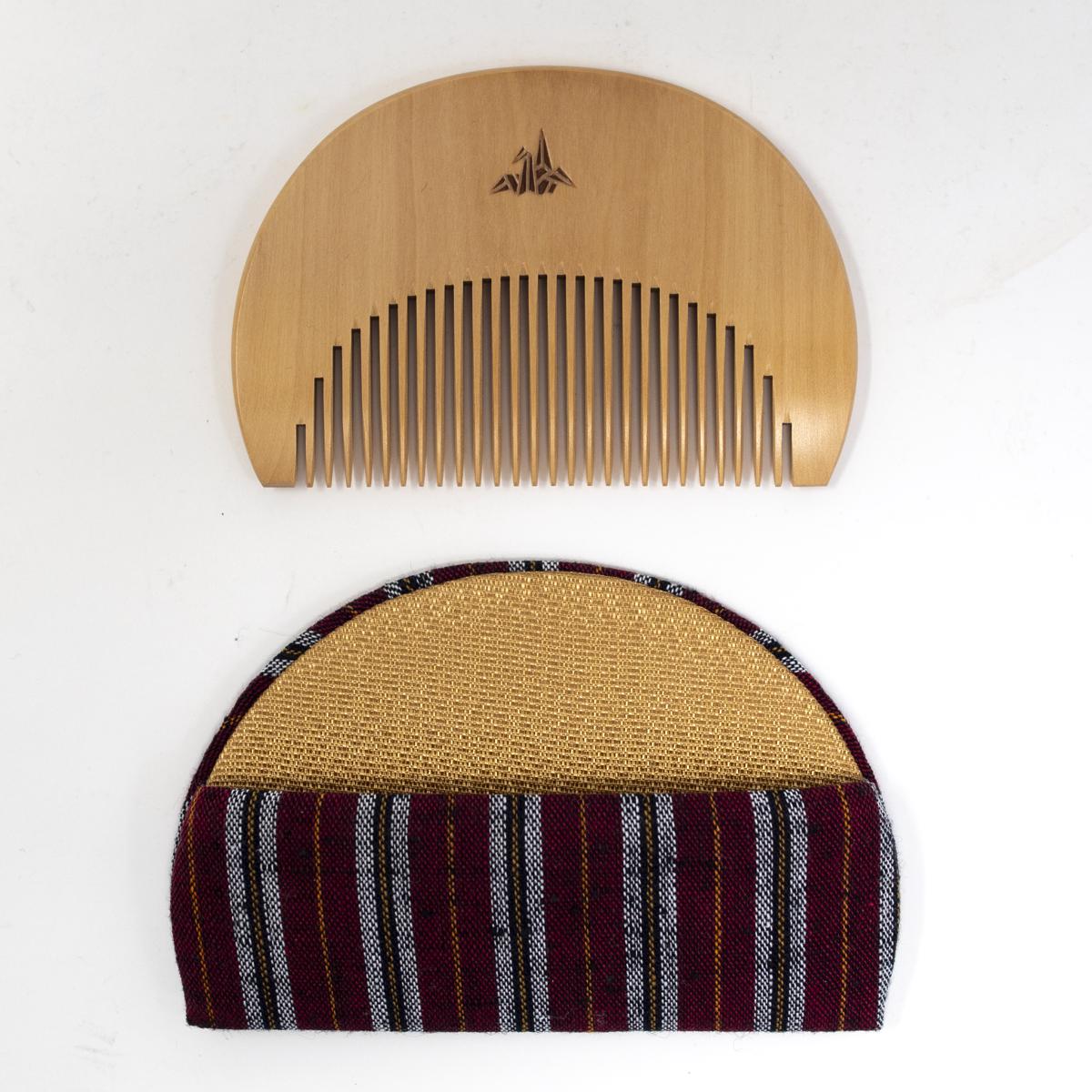 general comb with case top