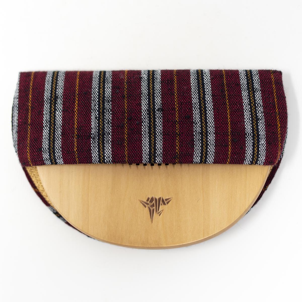 general comb inside pouch