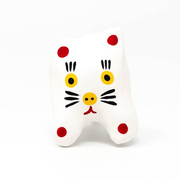 Image of Maneki Neko Hariko Ornament: White