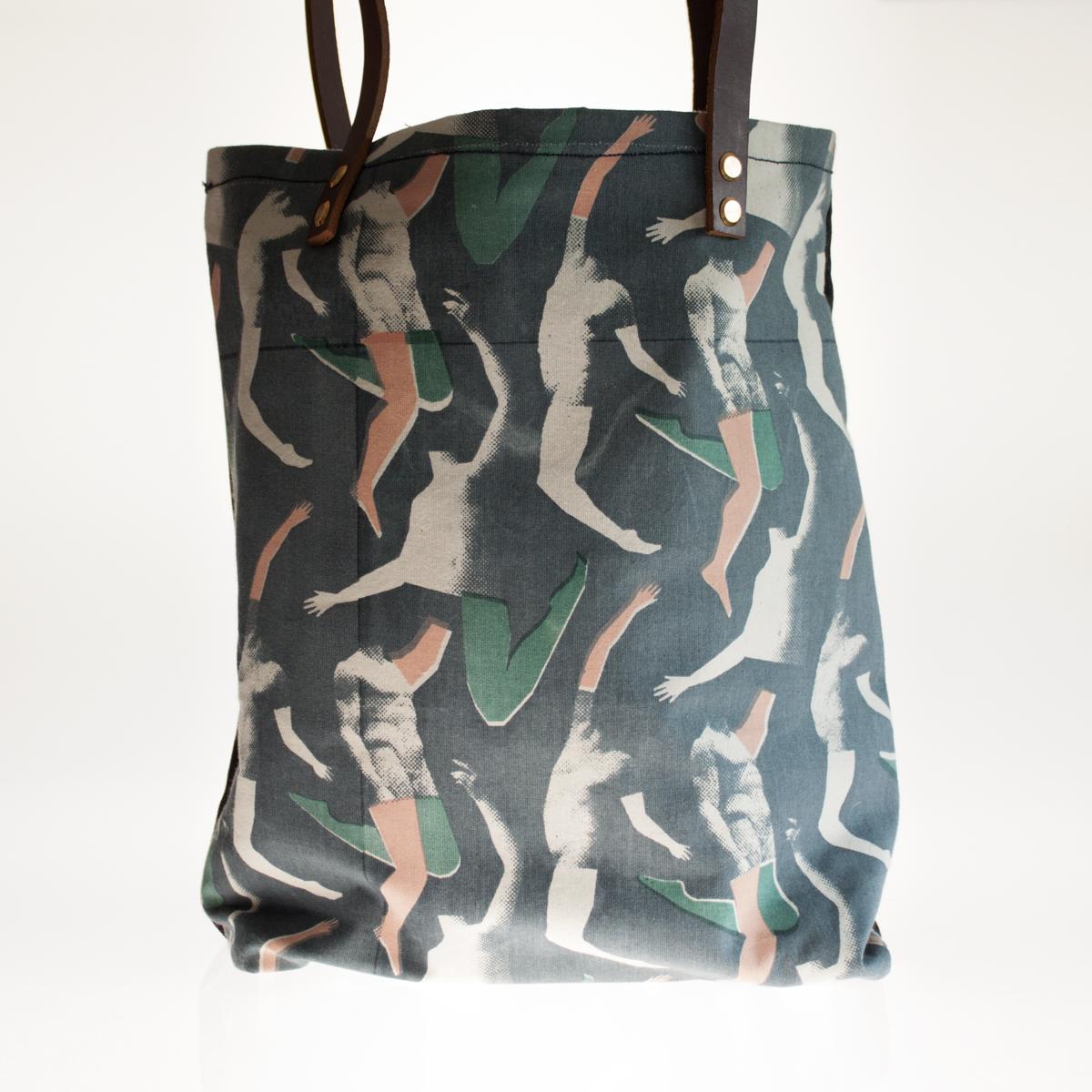Tryst bag front