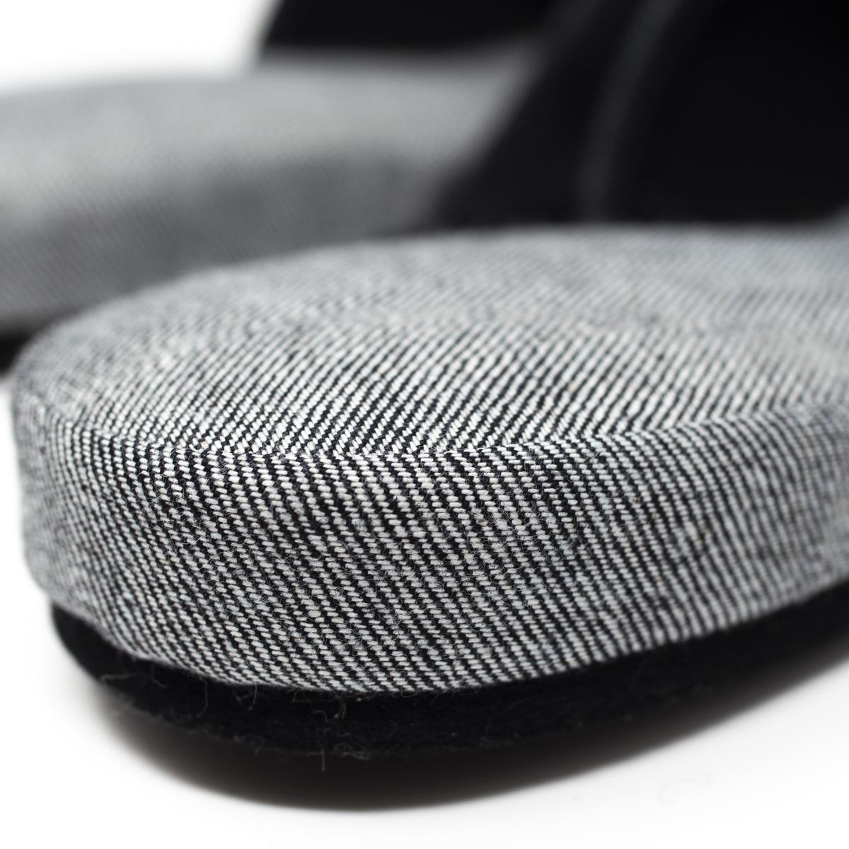 heiwa cat slippers end closeup