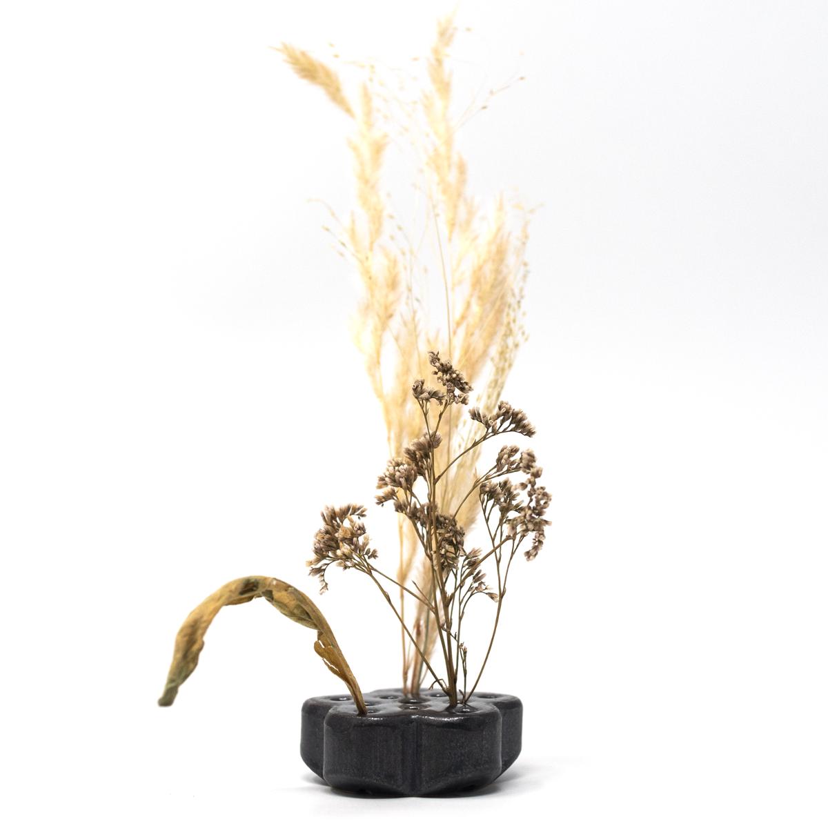 be oom ikebana small black
