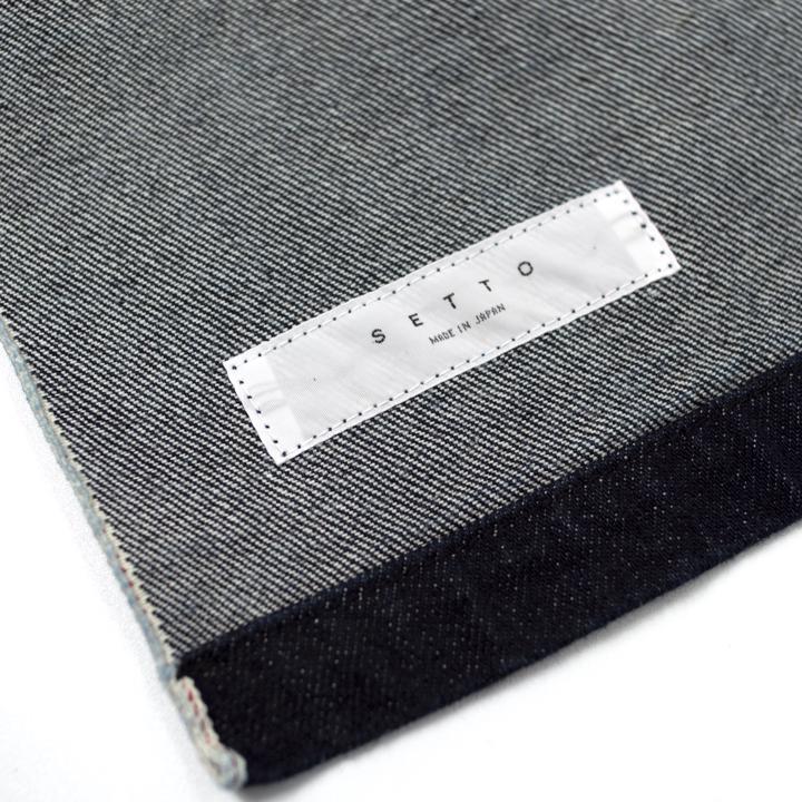 setto apron label