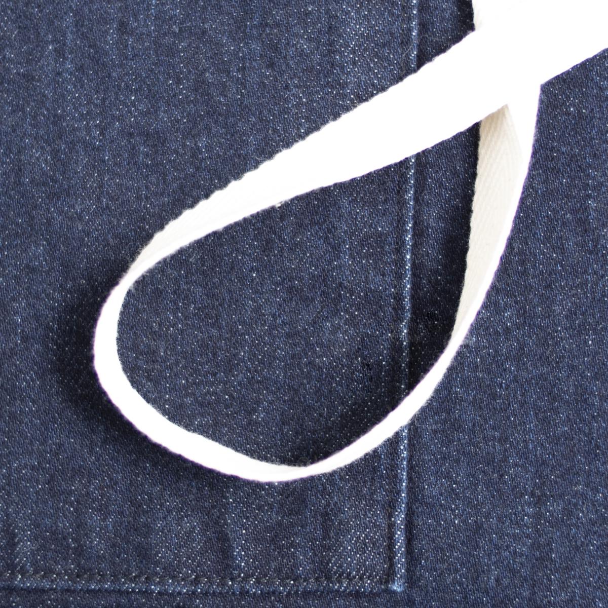 apron straps closeup