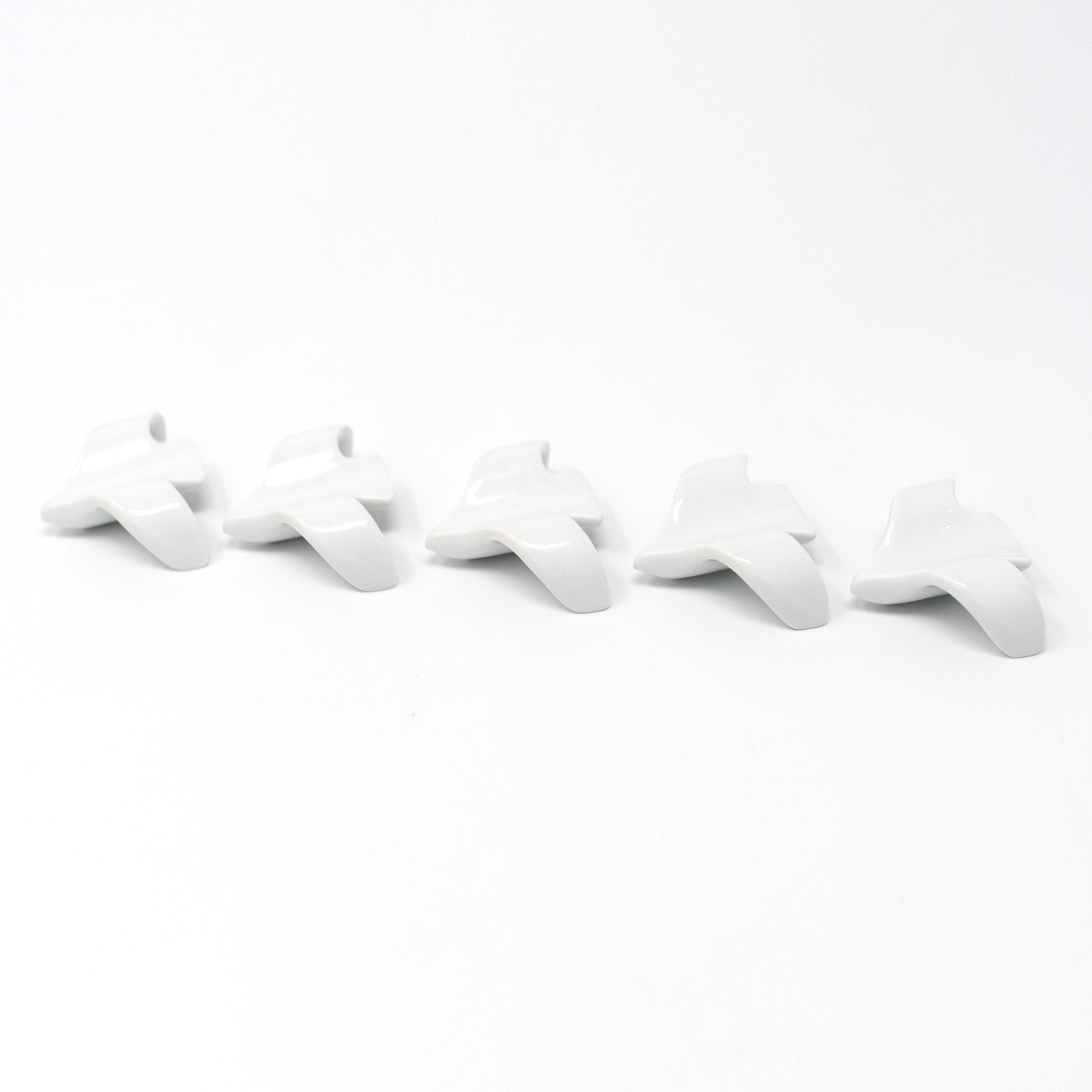 saikia chopstick rests side angle
