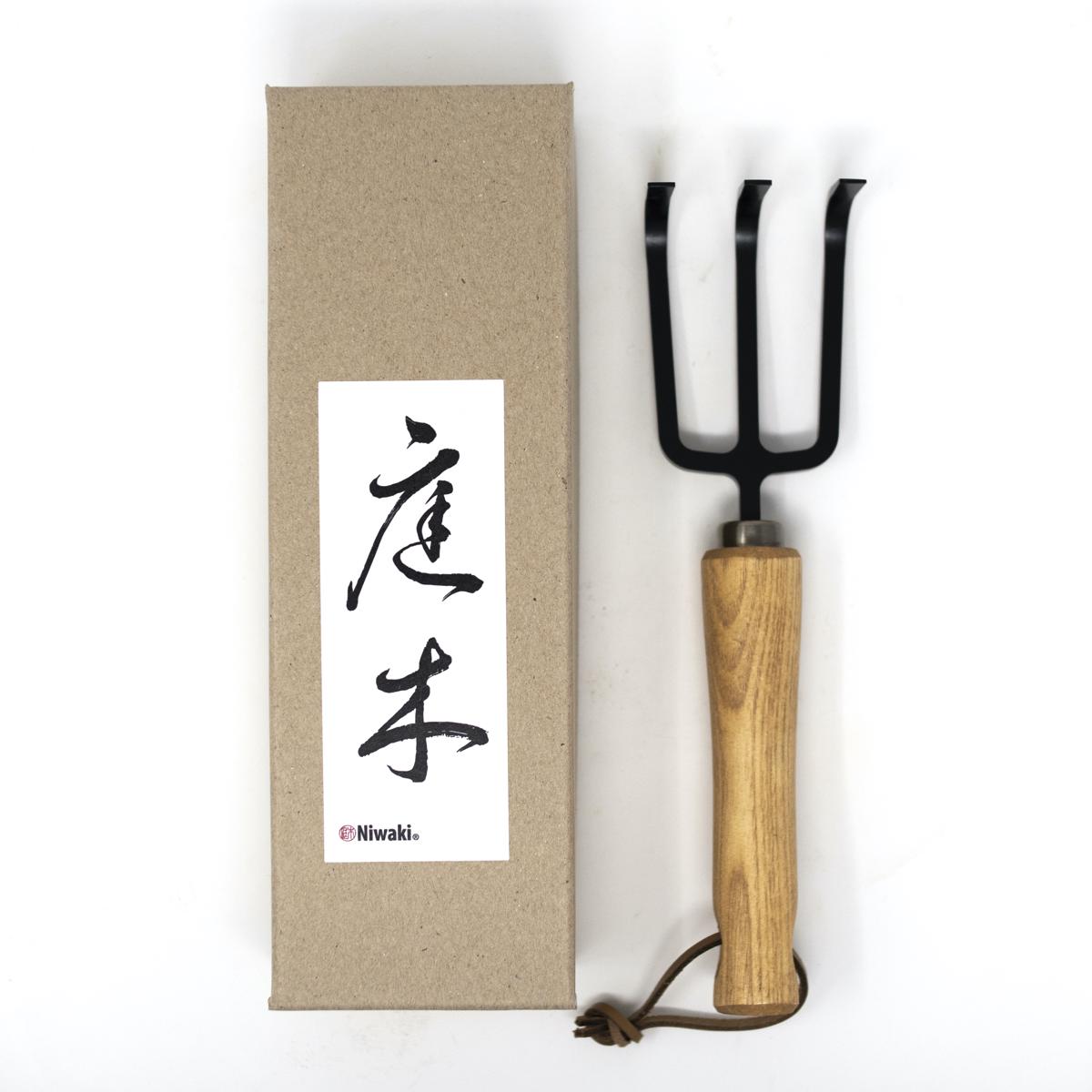 niwaki hand rake box top 2