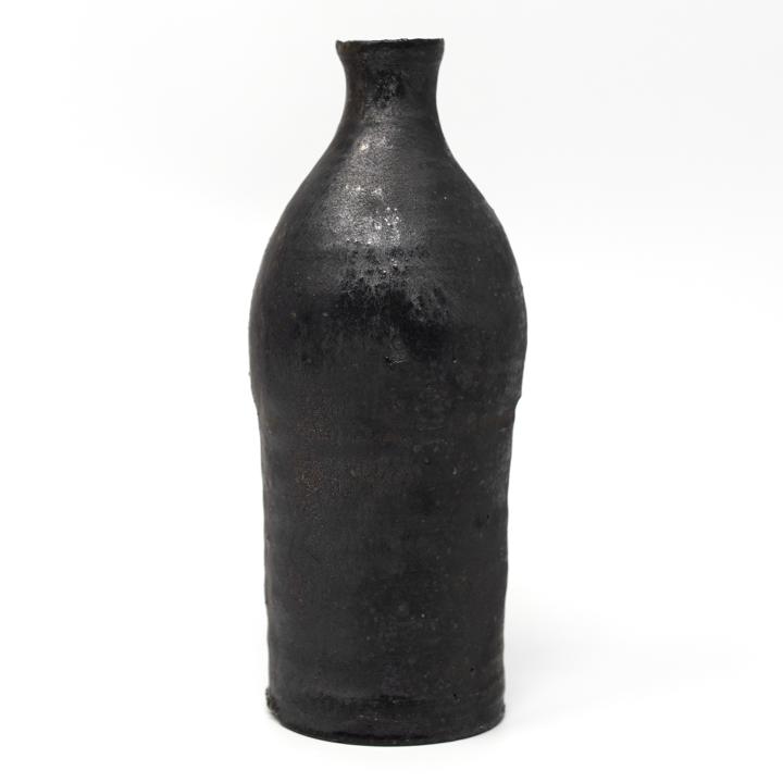 isao black bottle