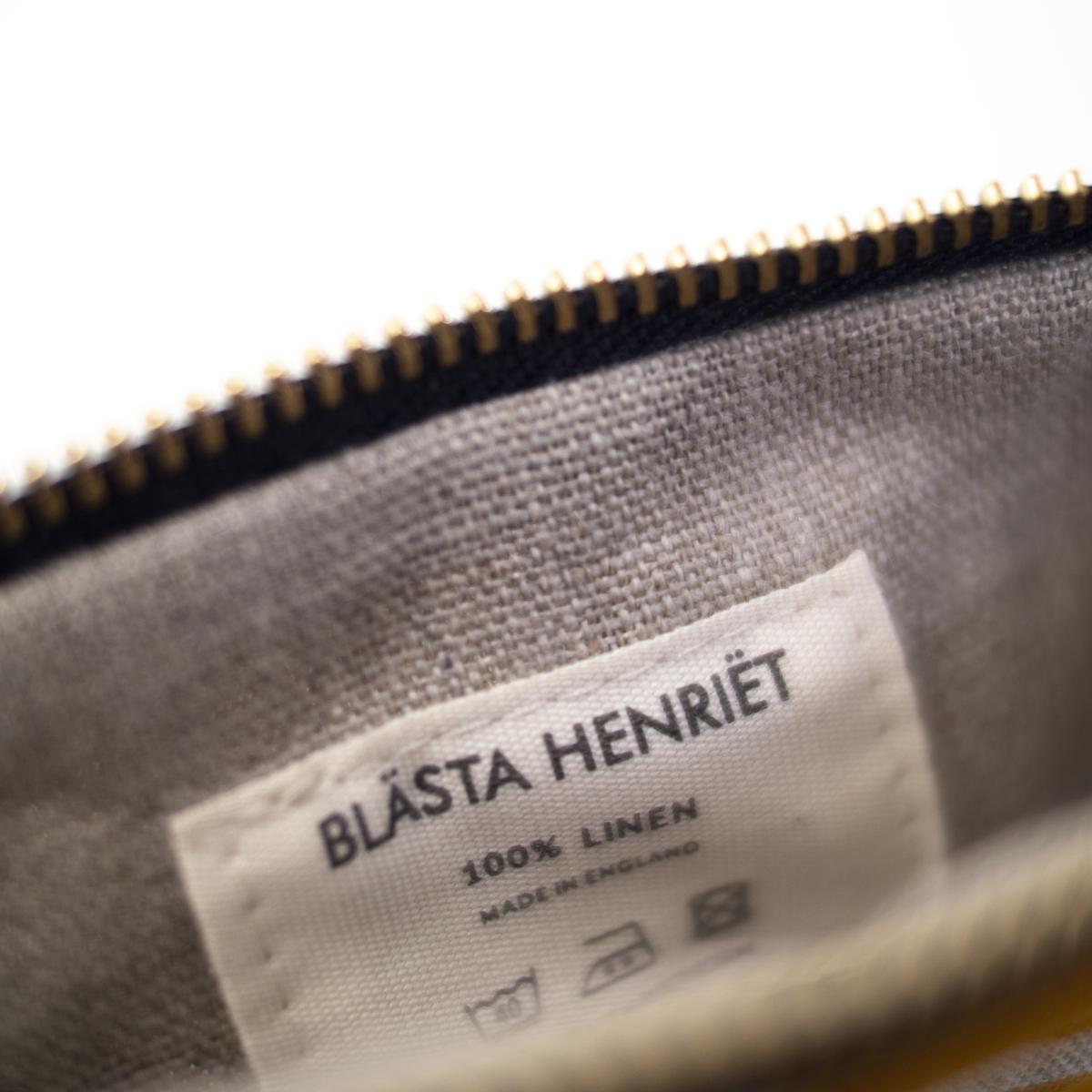 blasta henriet washbag inside