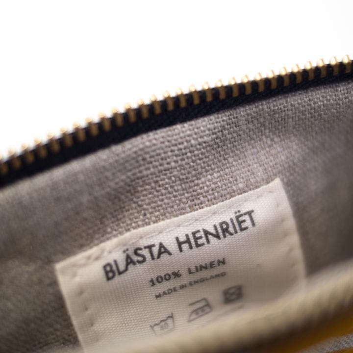 blasta henriet washbag inside