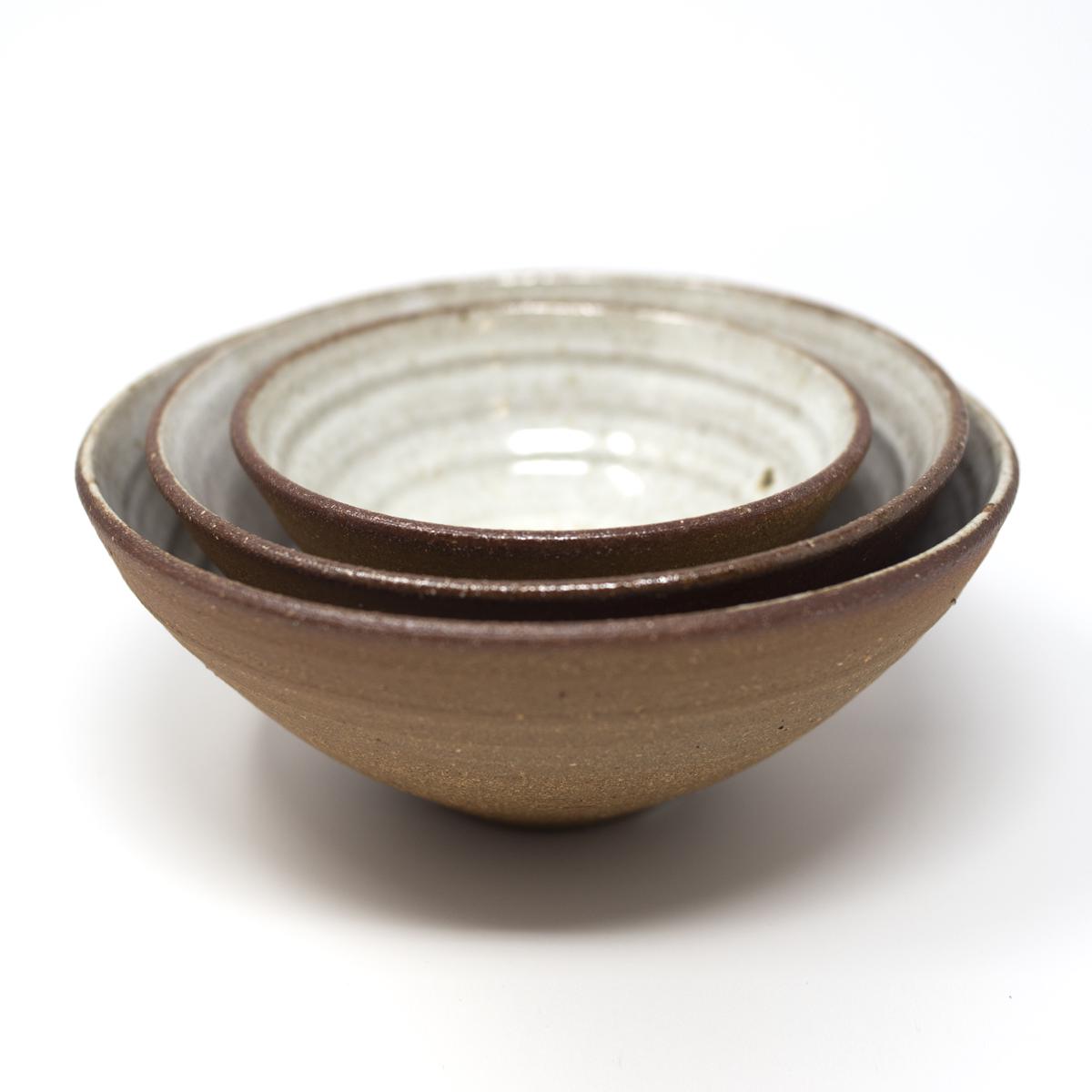 lisa armour brown white bowl set side