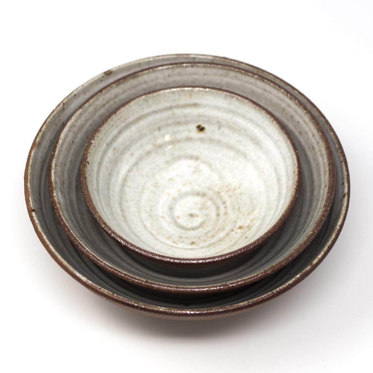 lisa armour brown white bowl set top angle