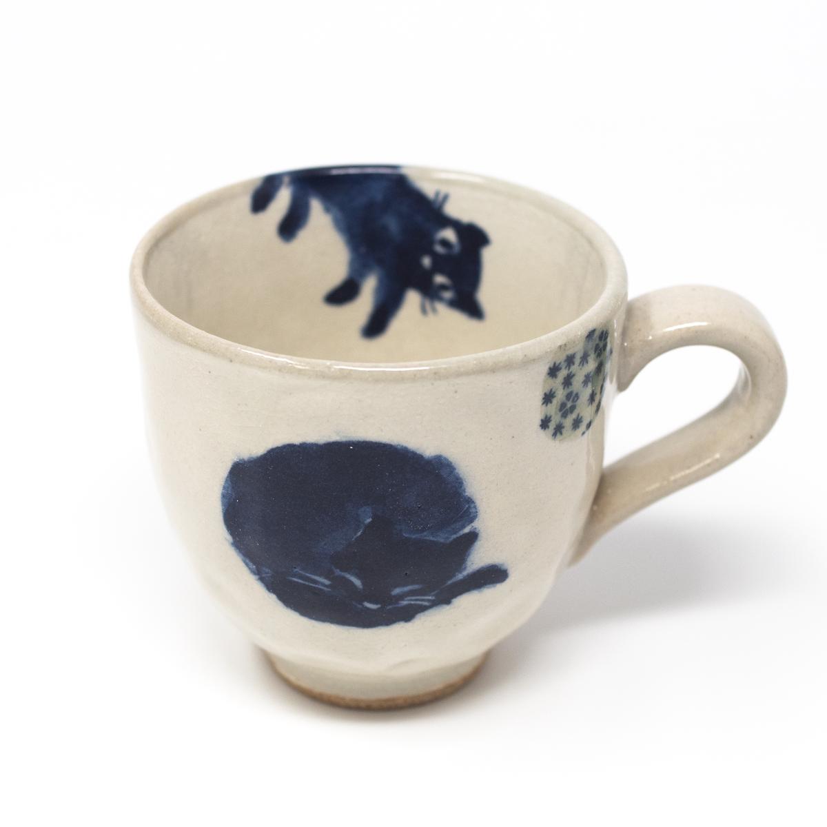 super sleeping neko cup top angle