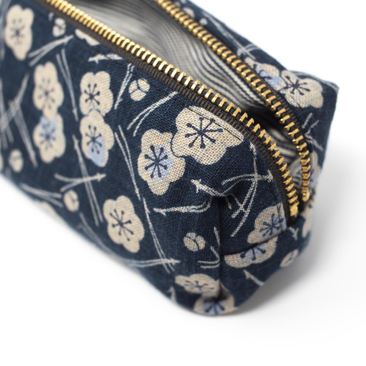 Kiriko made flower purse inside end