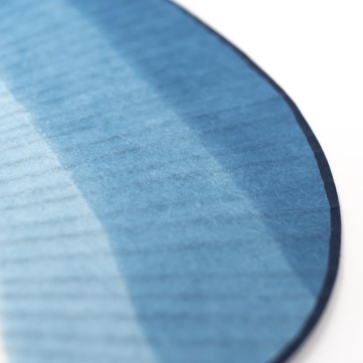 awagami blue fan closeup