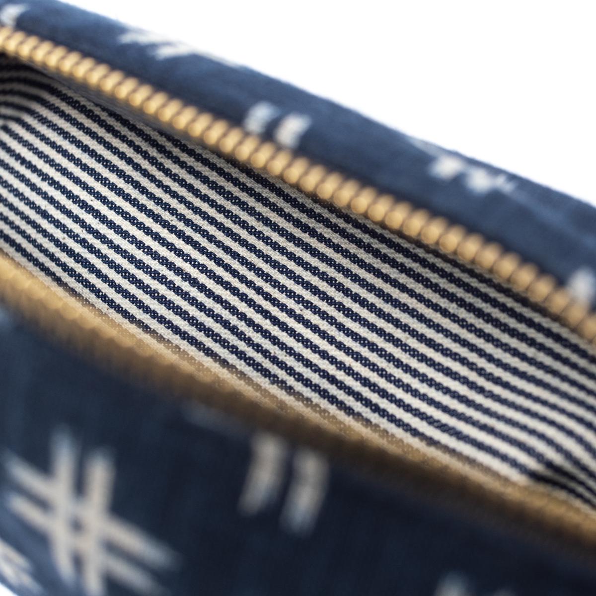 Kiriko made hash purse inside
