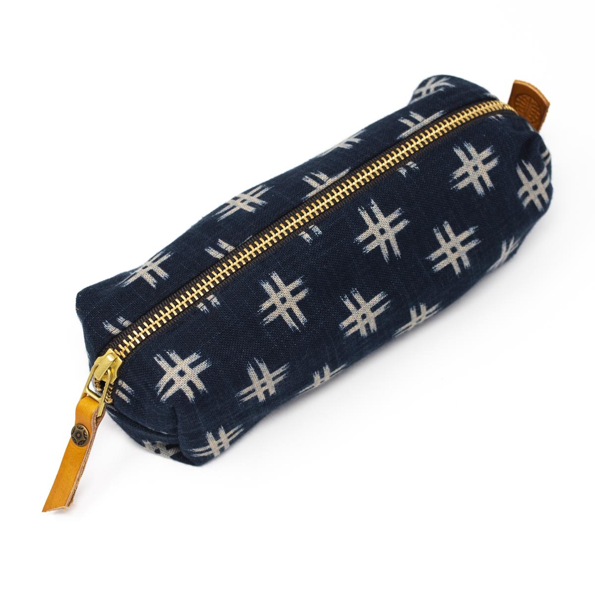 Kiriko made hash purse top angle