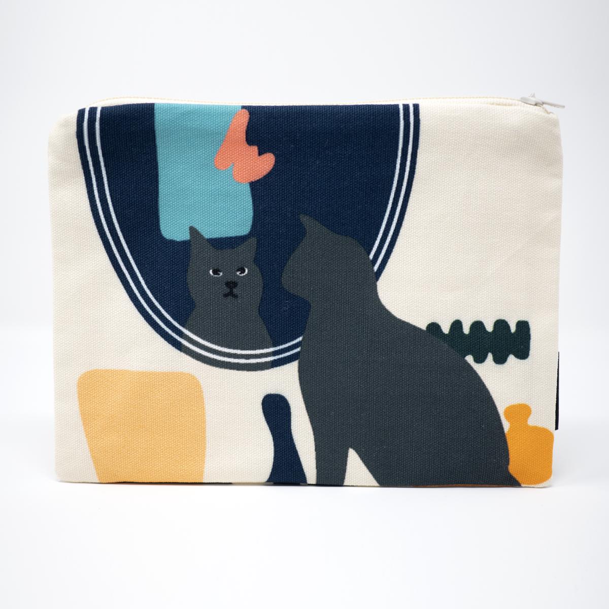 cat purse mirror front