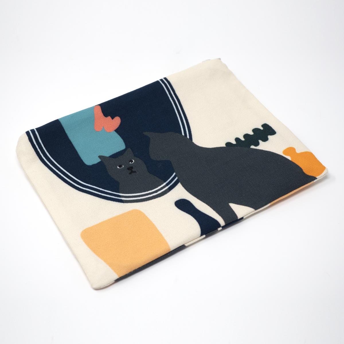 cat purse mirror angle