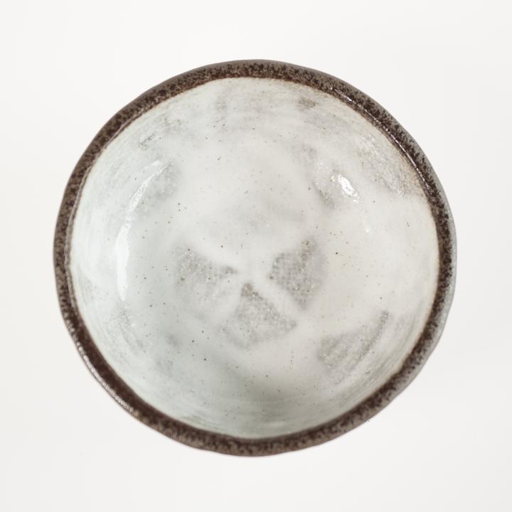 white pinchpot top