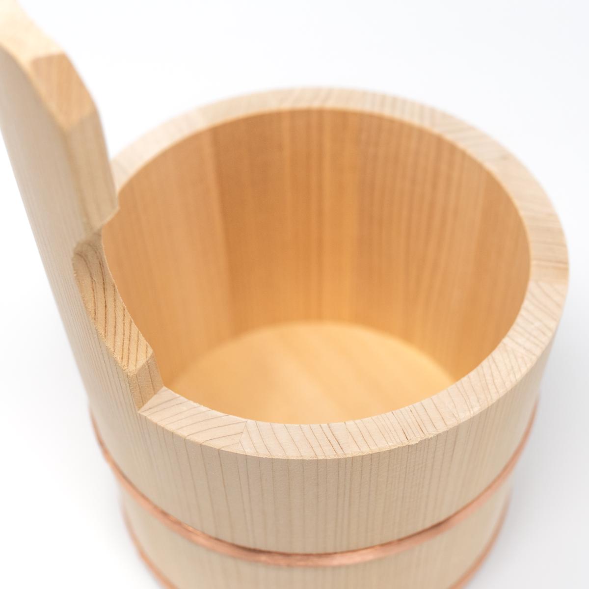 general bath bowl with handle closeup inside