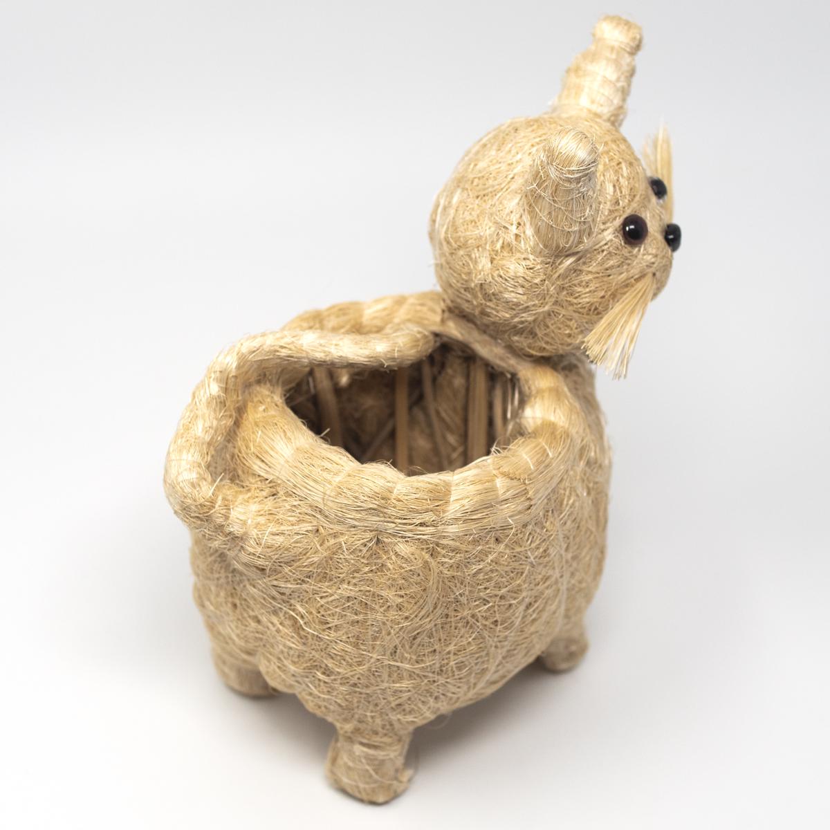 lihka cat back top angle