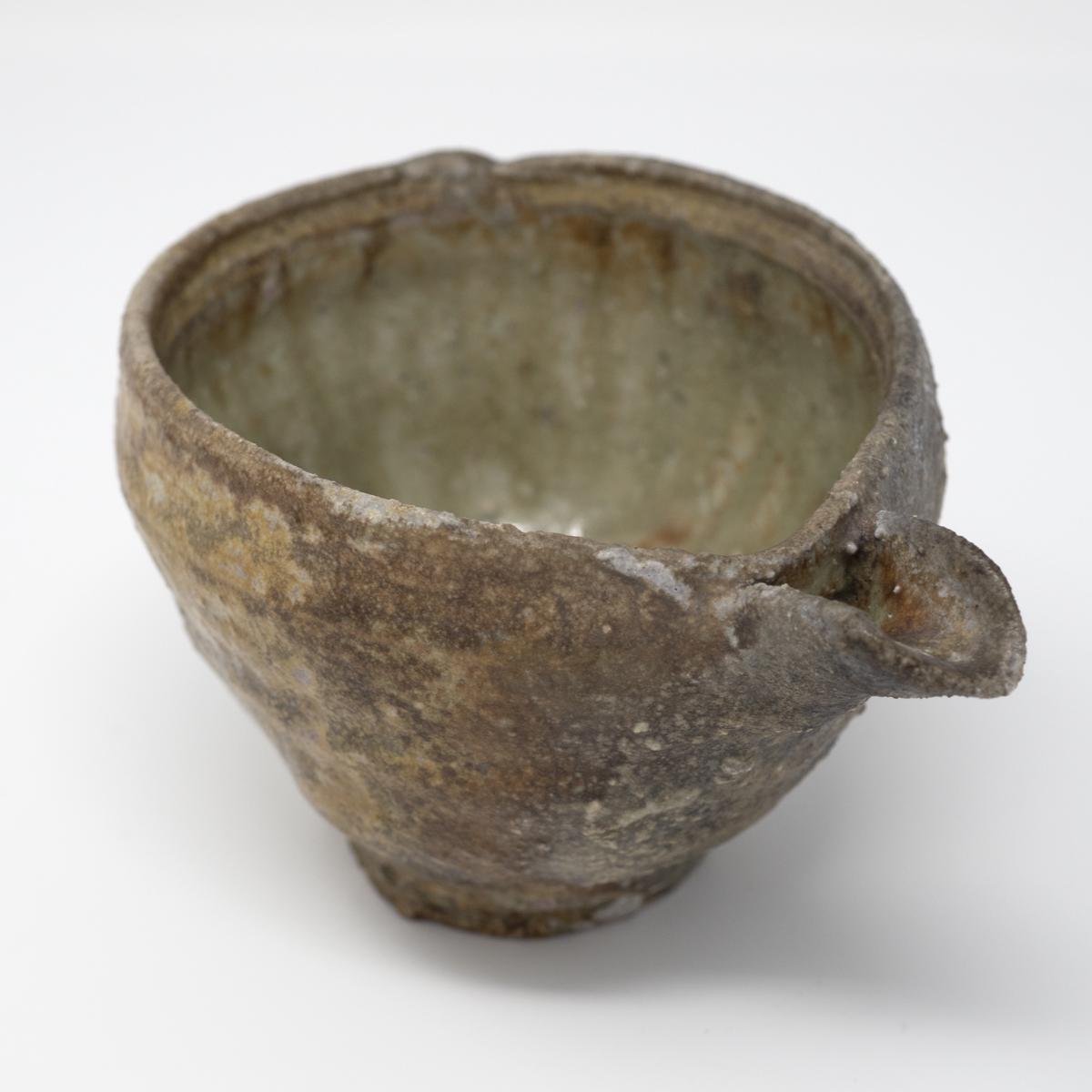 Mountain Ash Pitcher angle