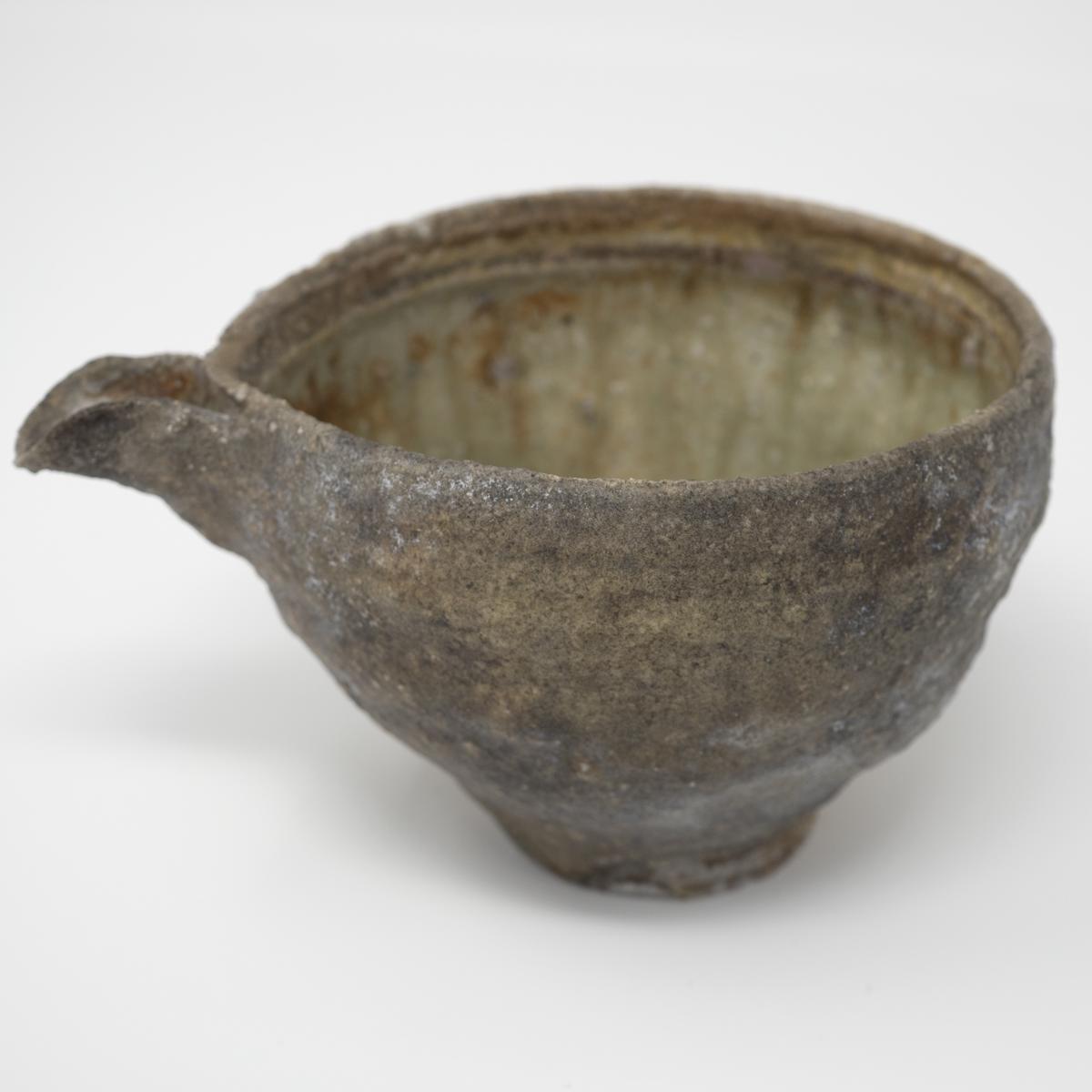 Mountain Ash Pitcher side