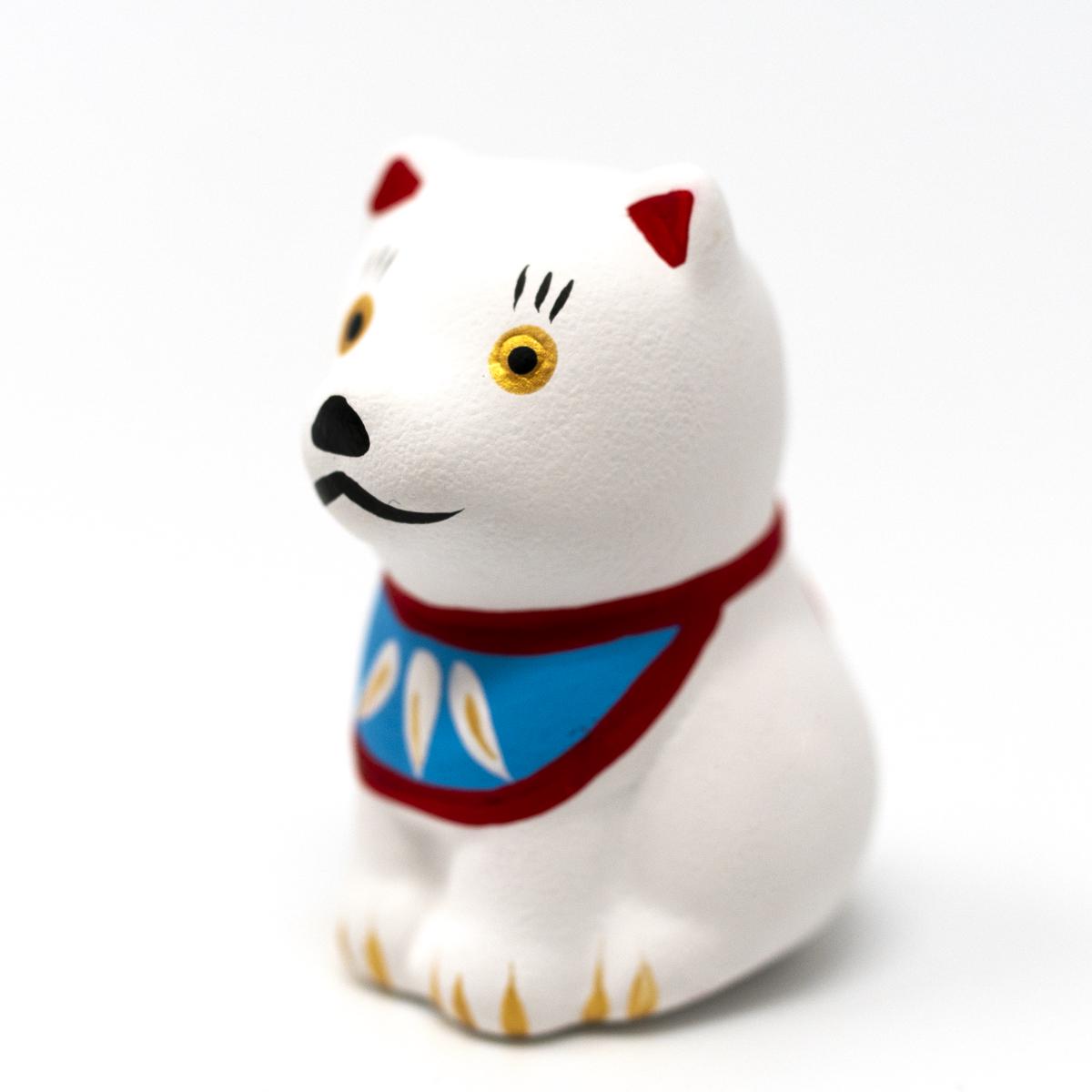 general dog figurine closeup
