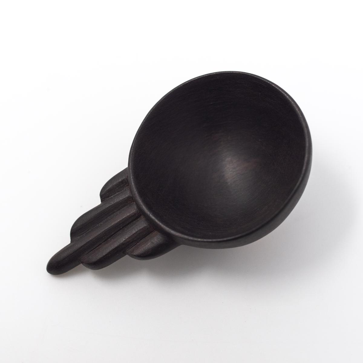 black scoop reverse