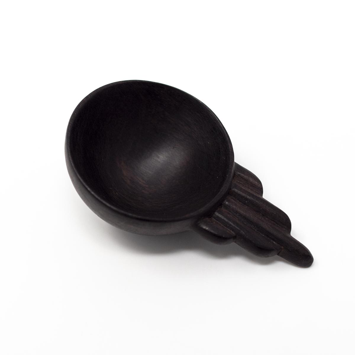 black scoop