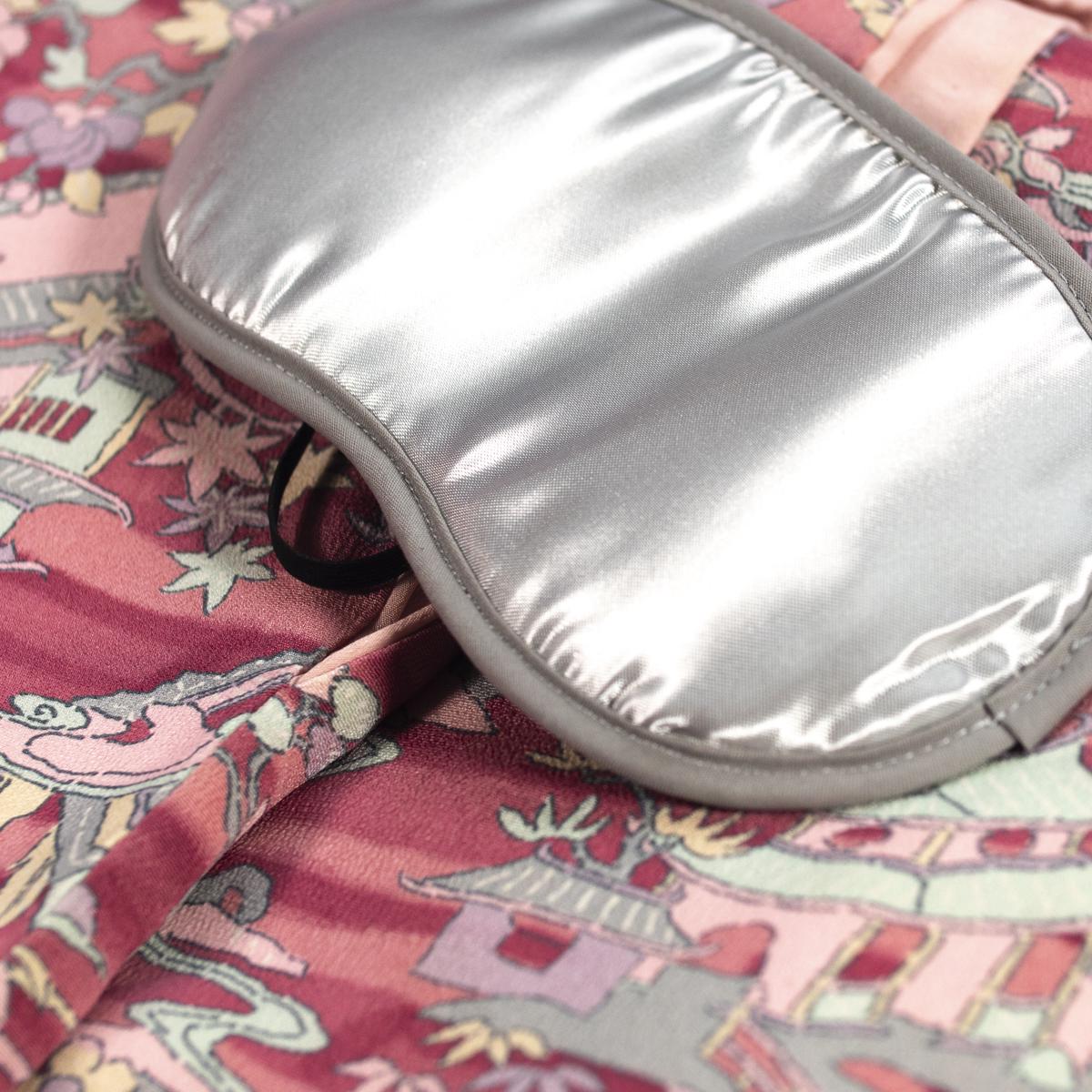kimono set 6 eye mask
