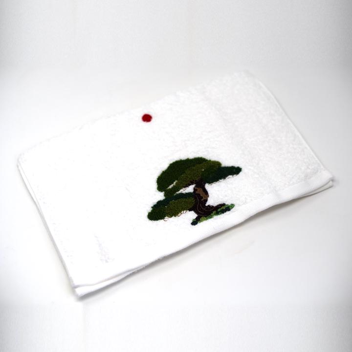 tree facetowel top angle open