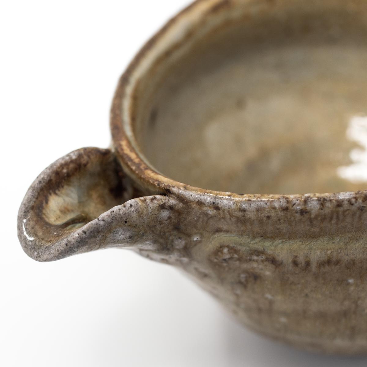 isao pitcher 1 lip