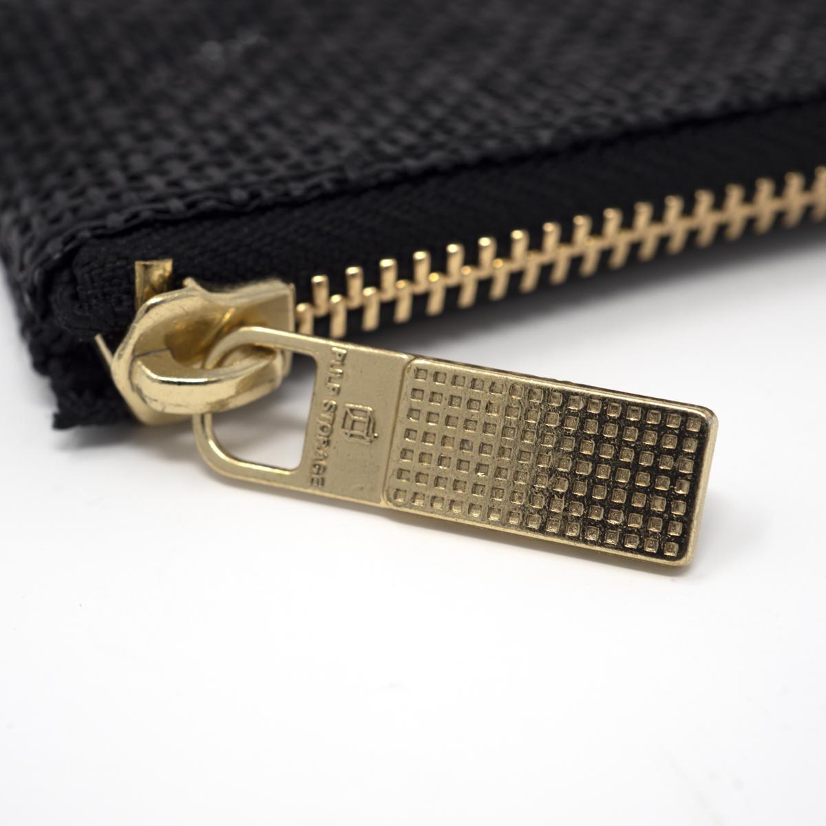 black pencil case zip