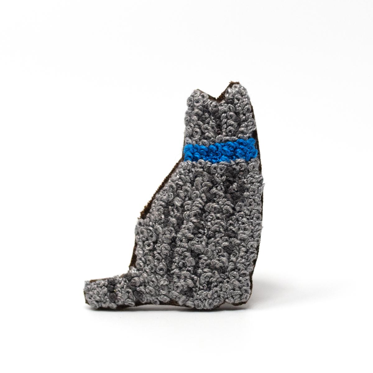 stitch works grey cat pin